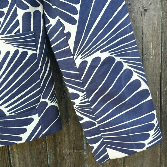 J Crew Navy White Fanfare Cropped Blazer 2 - Picture 6 of 14